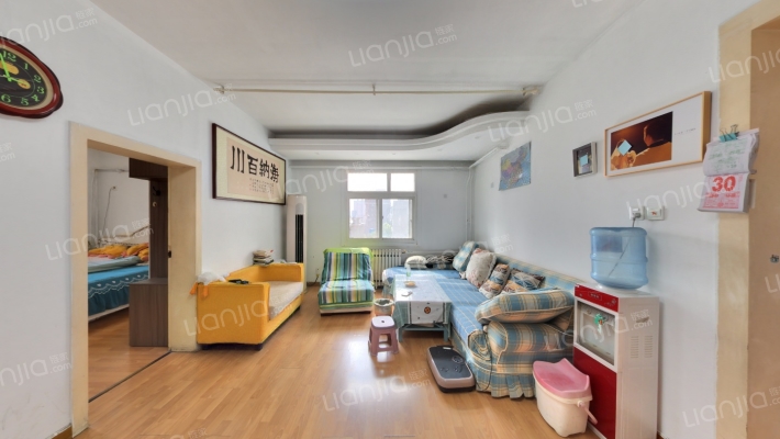 纬五路68号院二手房实景图