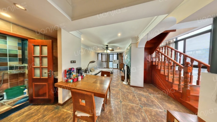 天府滨河湾二手房实景图