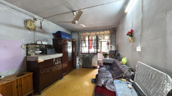 金泰社区二手房实景图