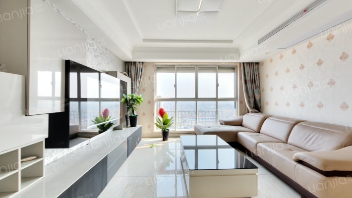 国贸华府二手房实景图