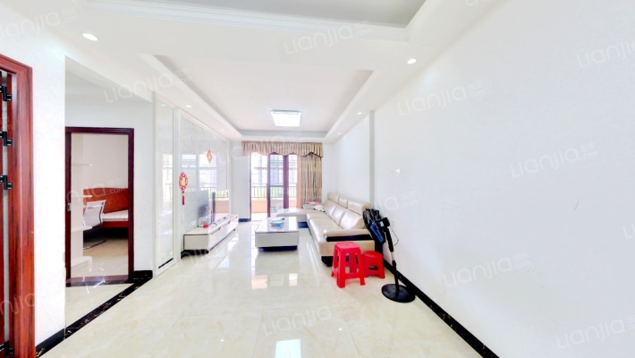 东江学府五期二手房实景图