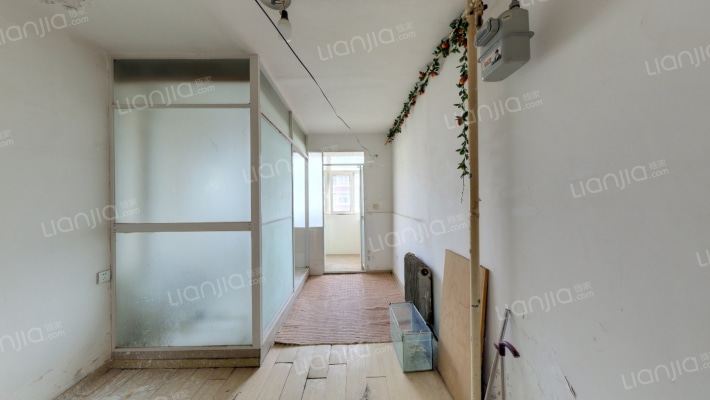 新兴社区二手房实景图