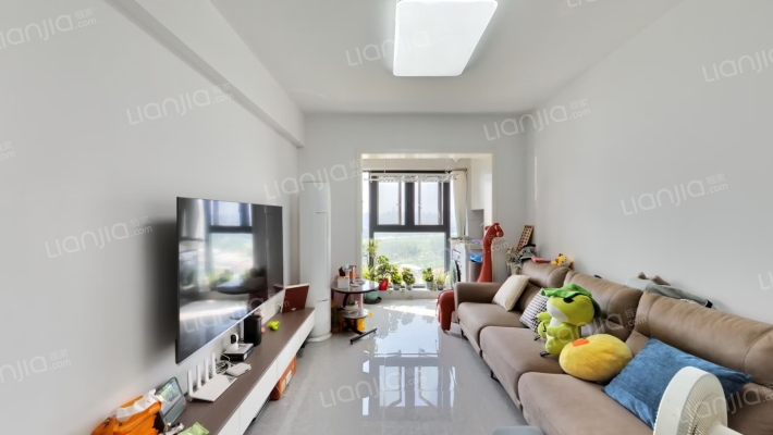 长江青年城B区二手房实景图