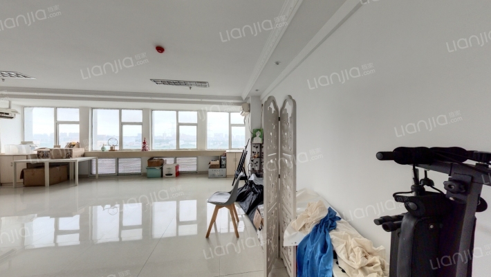 四季食品城二手房实景图