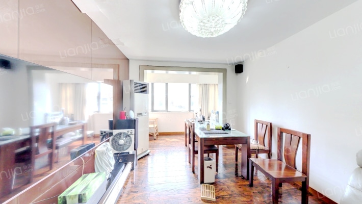 百花公寓二手房实景图