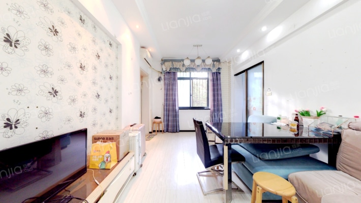 财经职工宿舍二手房实景图