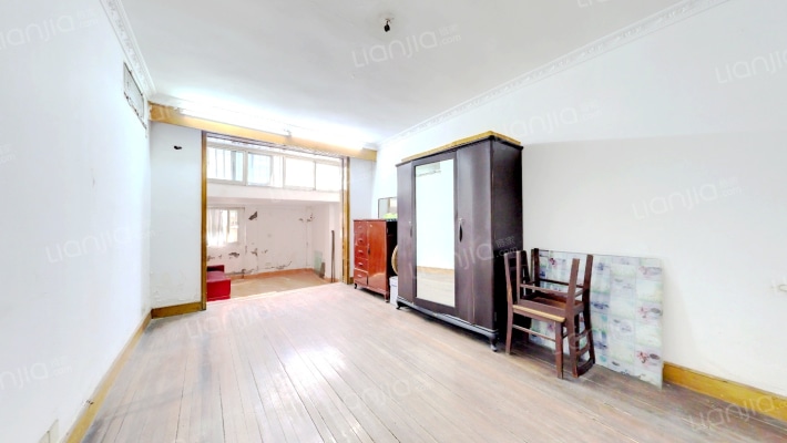 江浦路2009弄二手房实景图