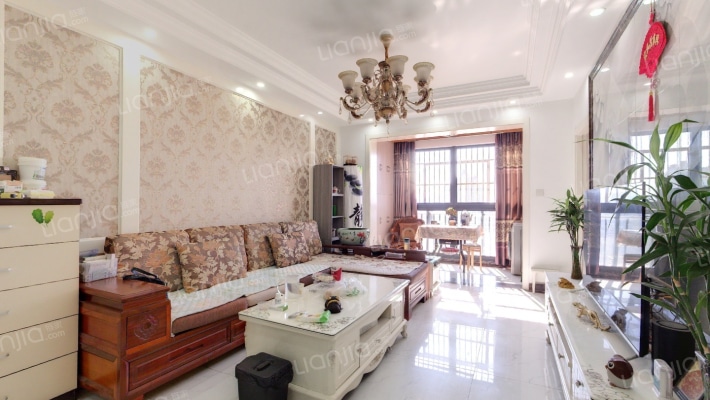 青扬新桥花园二手房实景图