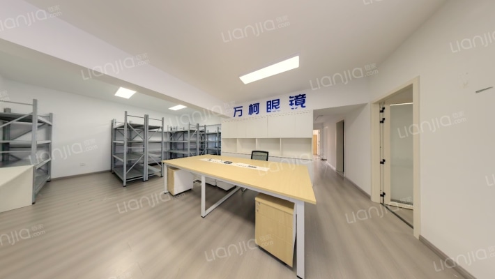 柏联广场二手房实景图