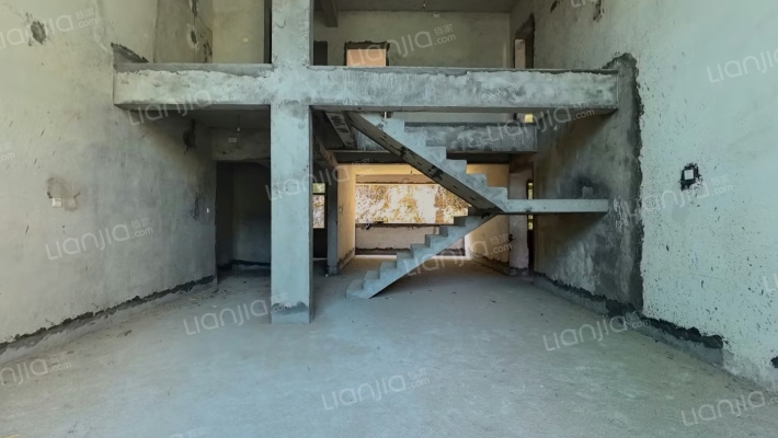 吉首市财政局宿舍二手房实景图