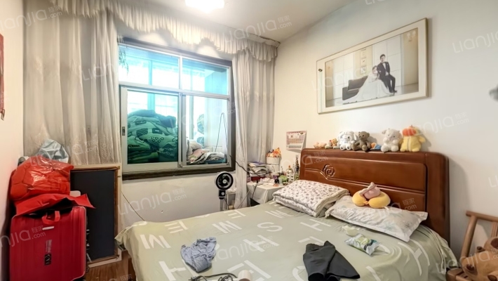 苗圃银苑二手房实景图