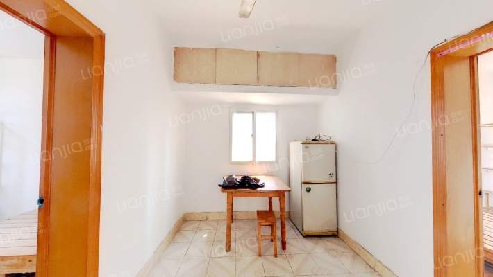 地质测绘院宿舍二手房实景图