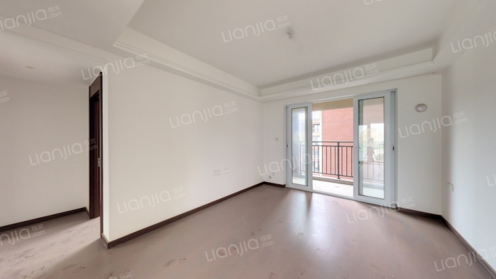 万科红郡二手房实景图