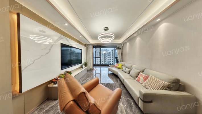 信达督府天承南区二手房实景图