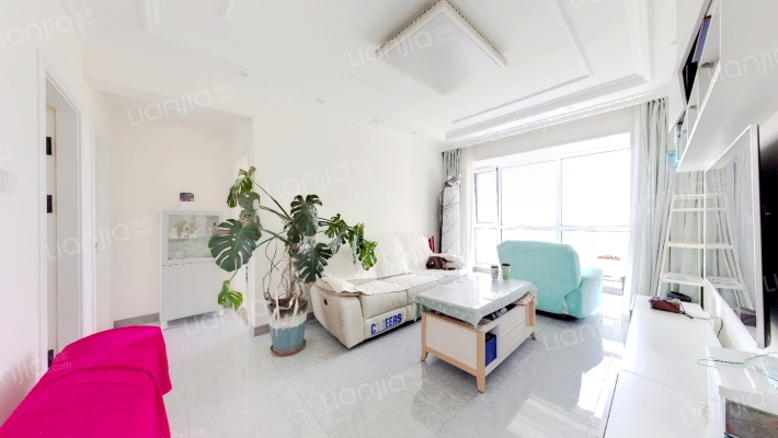中铁诺德滨海花园D区二手房实景图