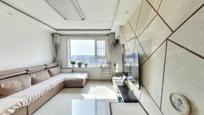 大禹褐石公园二手房实景图