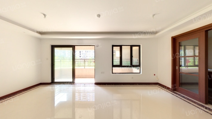 万科金域滨江二手房实景图