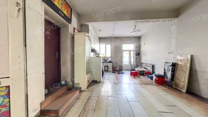 三棵家园二手房实景图