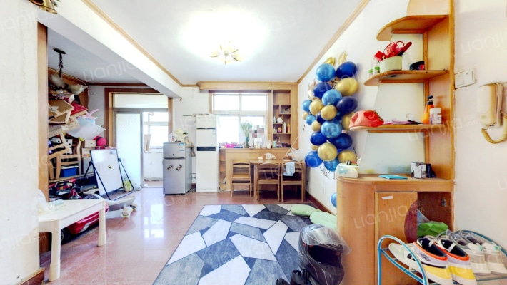 教育报刊家属院二手房实景图