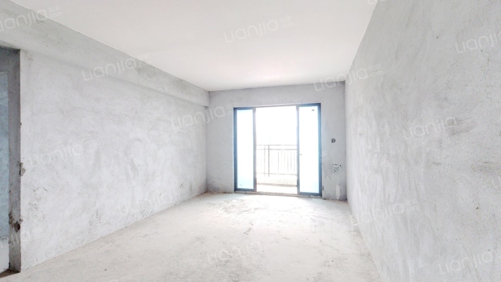 尚水华庭二手房实景图