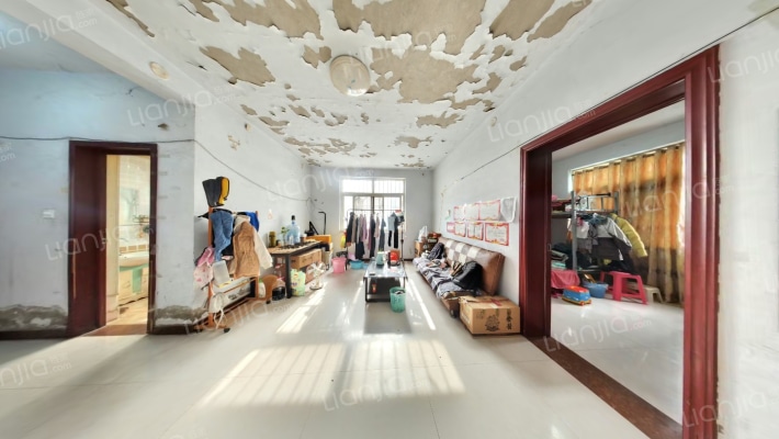 幸福小镇住宅楼二手房实景图