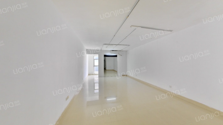 国贸中心二手房实景图