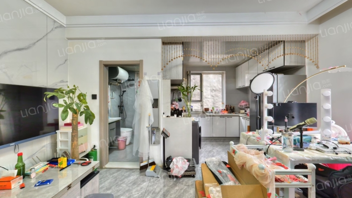 依山云水二手房实景图