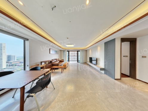 整租·融侨铂樾府 4室2厅 南