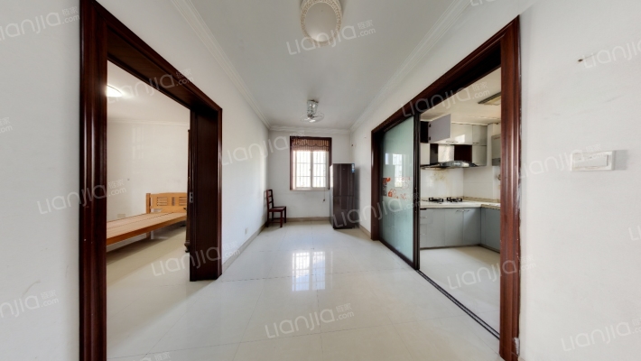 金山浜花园二手房实景图