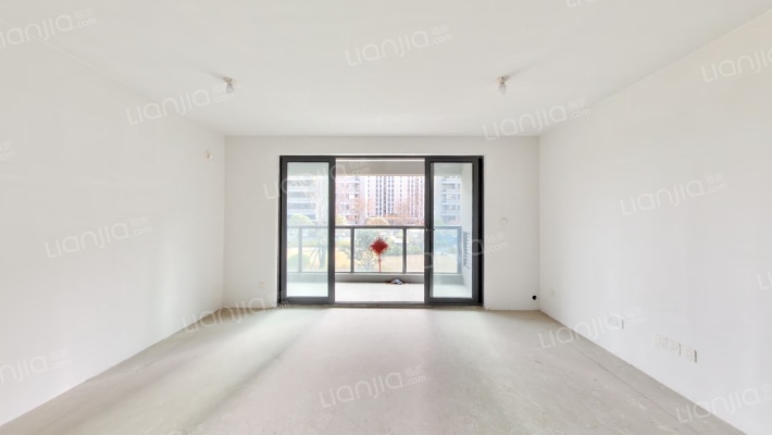 万和源花园二手房实景图