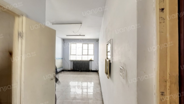 钟楼大街39号二手房实景图