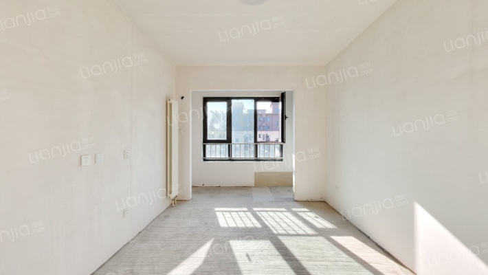 樱花北街8号院二手房实景图