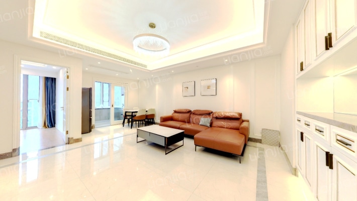 深蓝国际中心二手房实景图