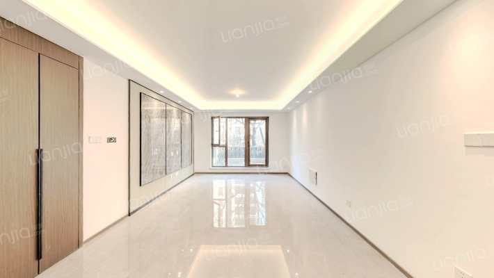 龙湖槿山二手房实景图