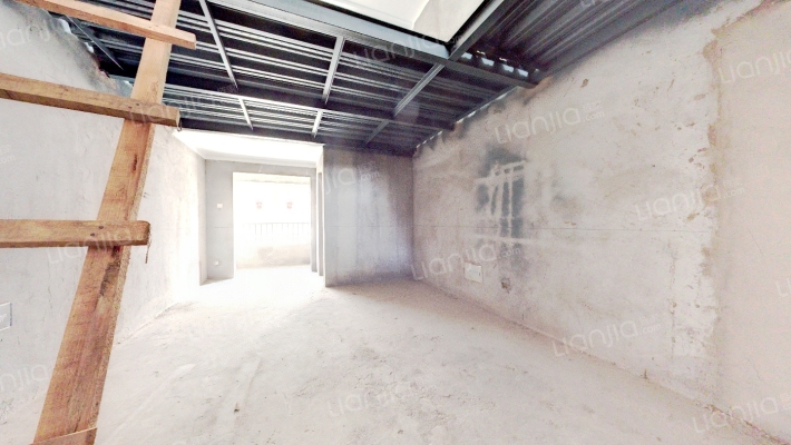 青岛达观天下二手房实景图