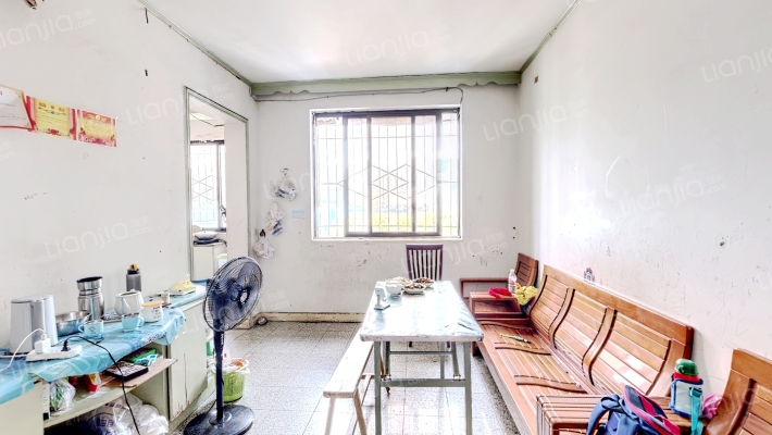 建设局宿舍二手房实景图