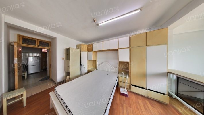 候潮公寓二手房实景图