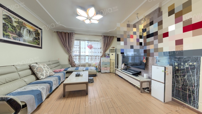 蓝谷领地二手房实景图