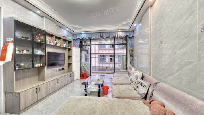 坦诚一街12号二手房实景图