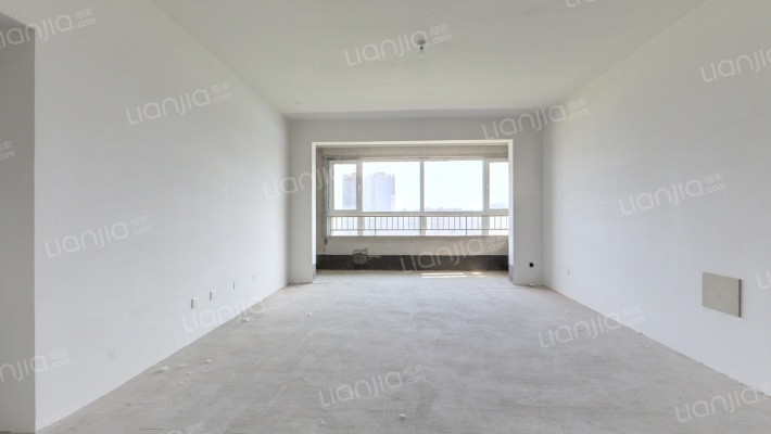 华邦旭馨园B区二手房实景图