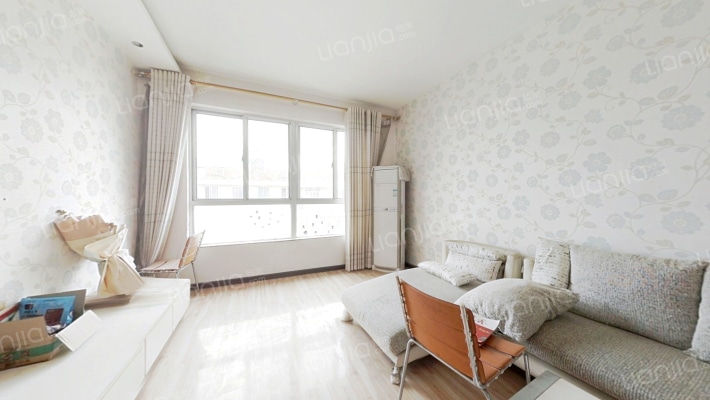 艺苑名邸二手房实景图