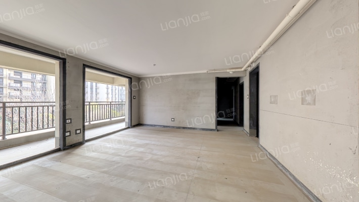 润泓润园二手房实景图