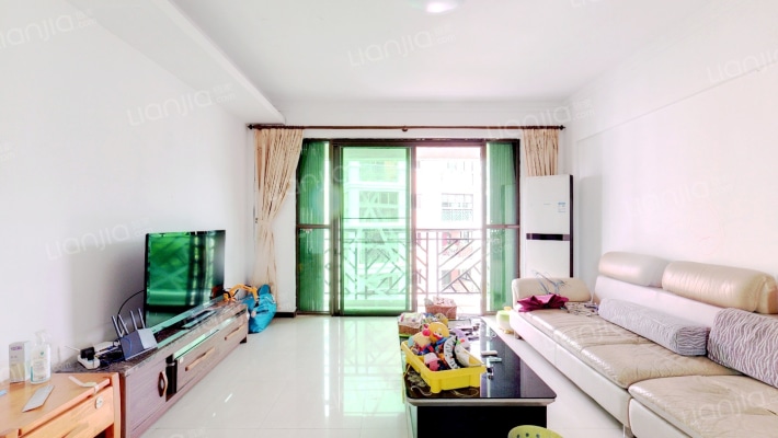 金棕榈花园二手房实景图