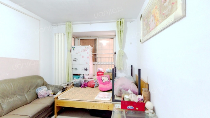 華庭新苑二手房实景图