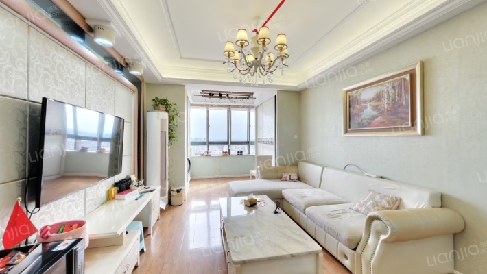 水岸花城二手房实景图