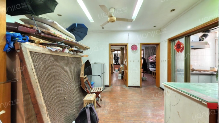 十亩地小区二手房实景图