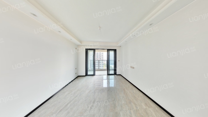 保利天汇左岸二手房实景图