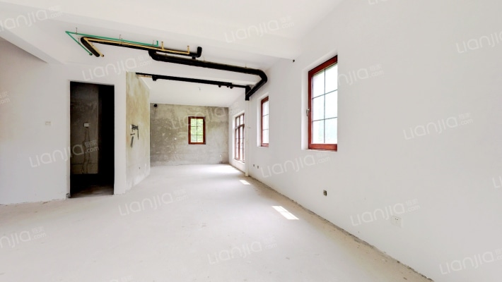 绿洲湾8号二手房实景图