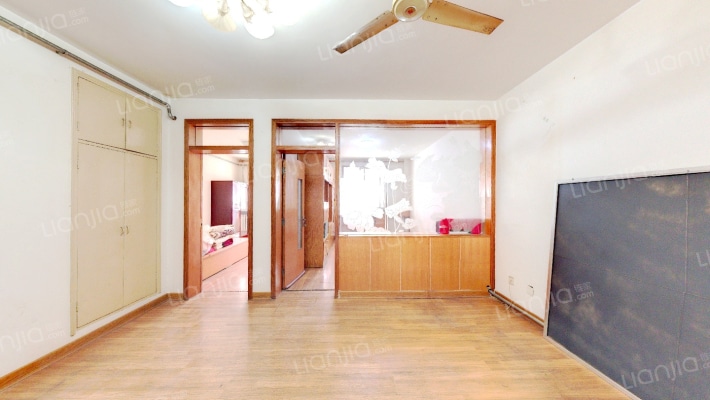 千佛山东路11号二手房实景图