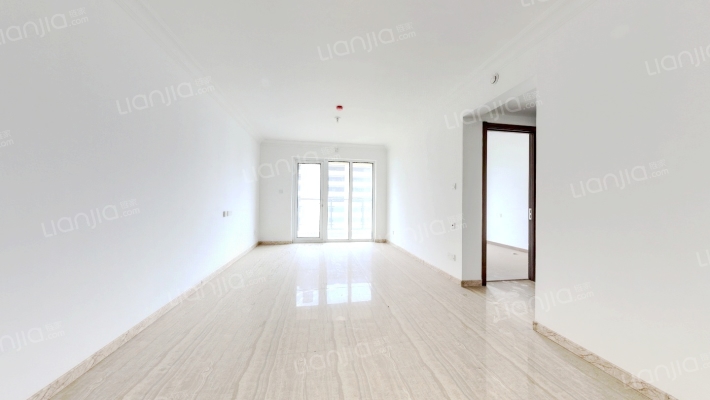 胶州碧桂园湖悦天境二手房实景图